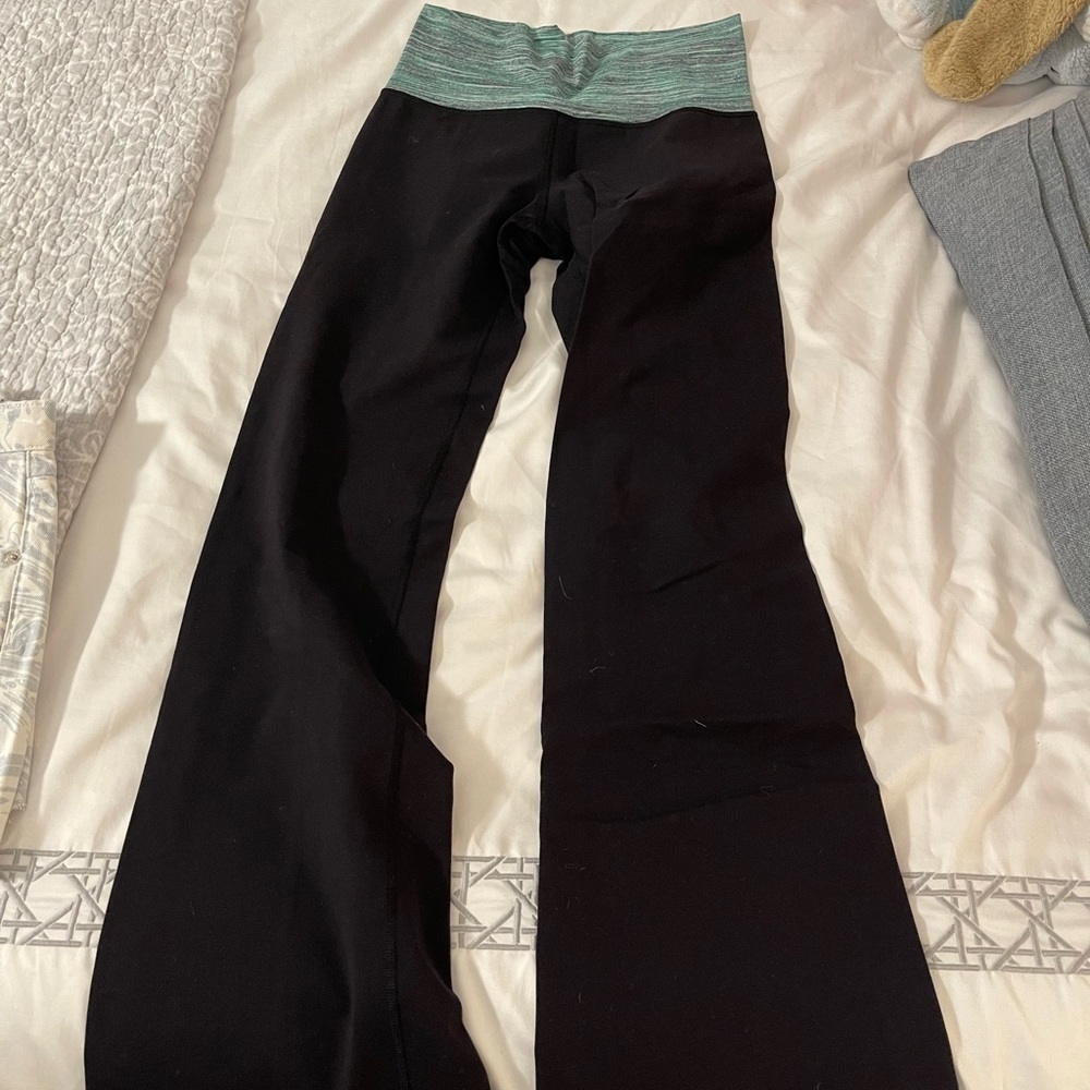 womens lululemon yoga pants